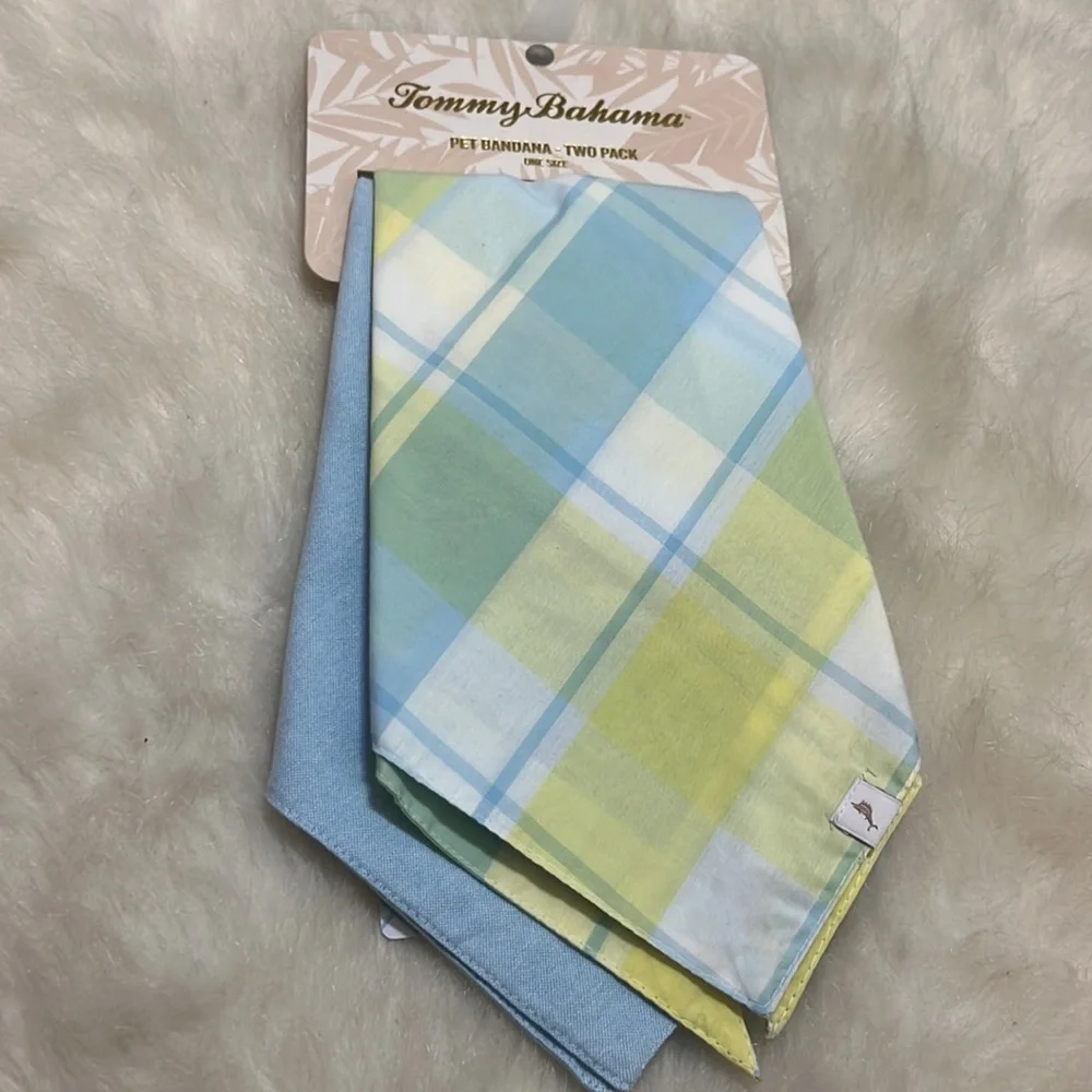 TOMMY BAHAMA Pet Bandana Two pack